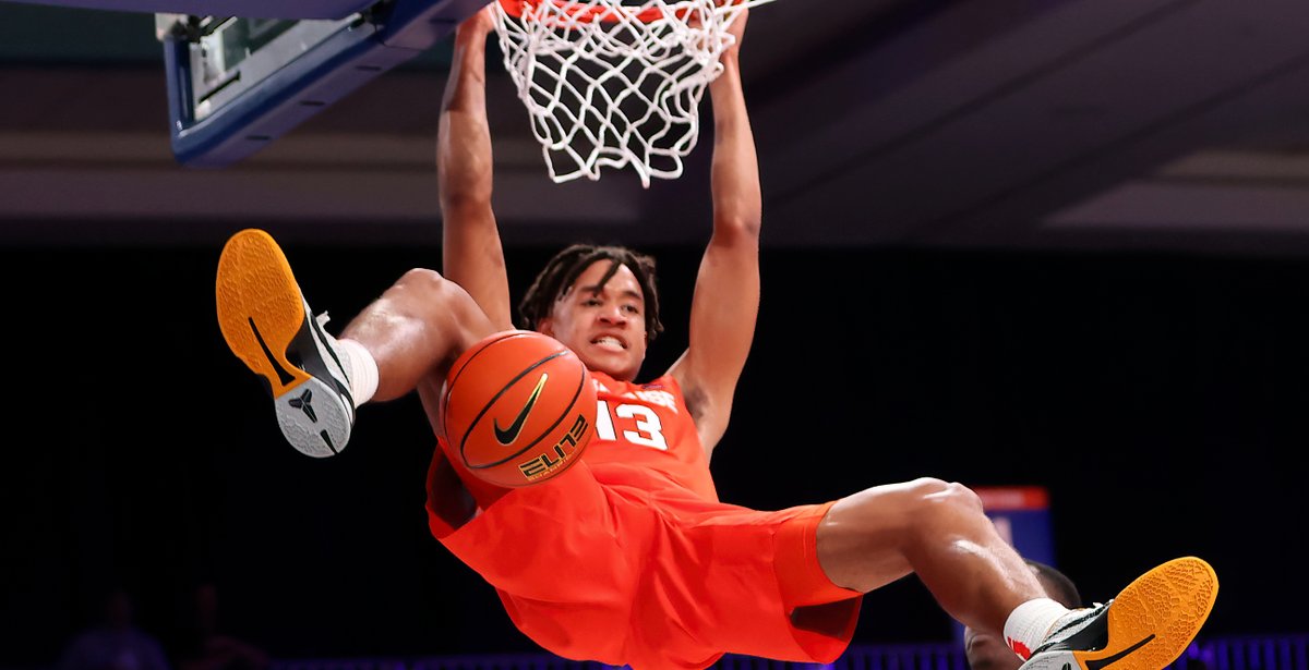 Syracuse basketball head coach Jim Boeheim said today on @CuseSportsTalk_ that Benny Williams had his best practice of the season & discussed the expected role of the 2022 recruiting class next season: https://t.co/TiyoHJLTlo https://t.co/ddHxI7WyEY
