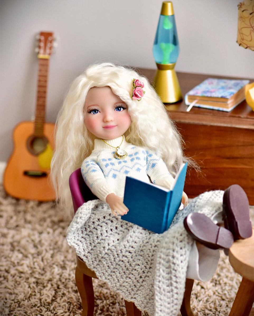 rubyredtoys's tweet photo. We love Lila in this platinum blonde wig! ๐
#rrffpotm ๐ธ from Instagram forofsuch
๐Join our photo of the month contest for a chance to win to a doll: https://t.co/rY8jwXUsoe
๐ Shop Fashion Friends: https://t.co/rryeNBV8MG
#rubyredfashionfriends #dollphotography https://t.co/taUhw3VXeo