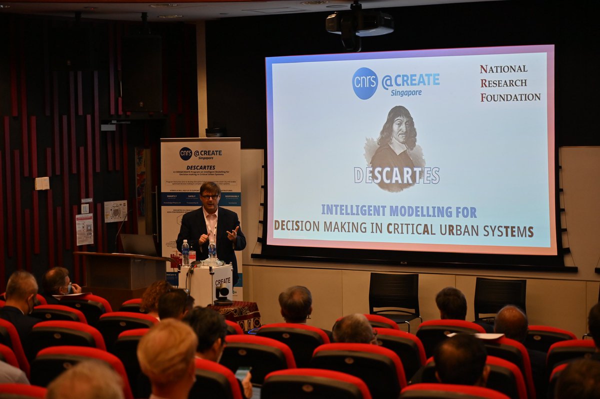 Professor Francisco Chinesta, Director of #DescartesProgram, presents the objectives of the program.

<a href="/CNRS/">CNRS 🌍</a> <a href="/CNRSinASEAN/">CNRSinASEAN</a>