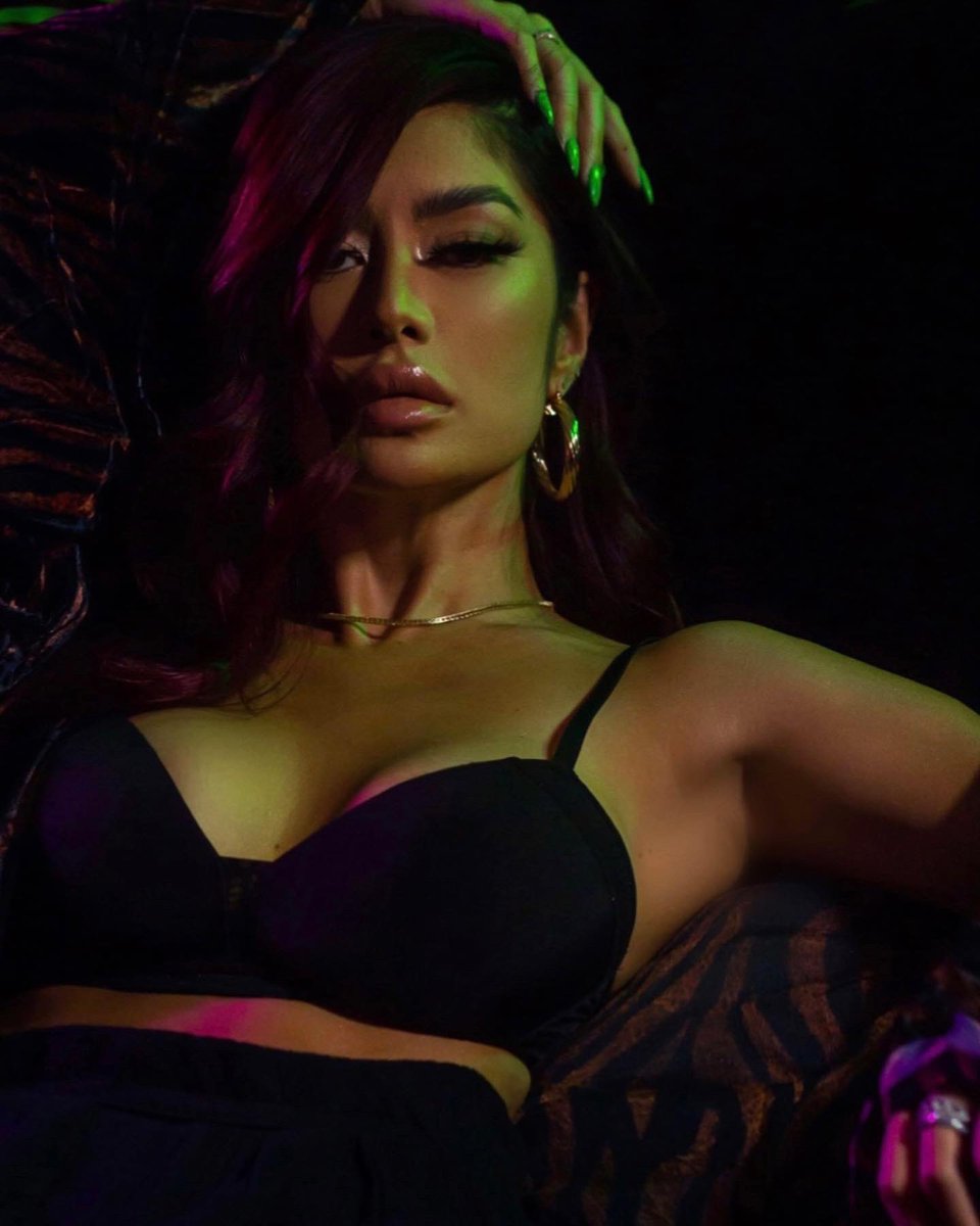 OfficialKimlee's tweet photo. π #NowMagazine Jan 2022 https://t.co/IMpn41HAJY