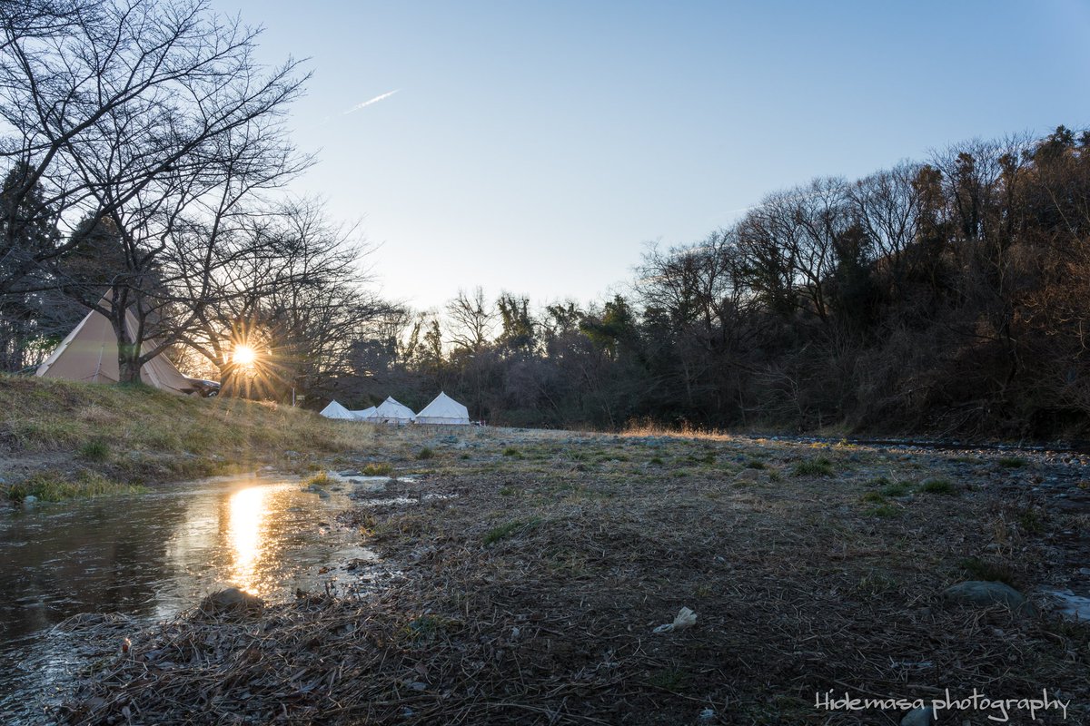 Hi_DesignFocus's tweet image. ときたまひみつきち
COMORIVER（コモリバ）

朝は氷点下だったので川が氷ってました
緑豊かな夏場も景色良さそうです

#ときたまひみつきち 
#COMORIVER 
#コモリバ 
#ソロキャン 
#キャンプ