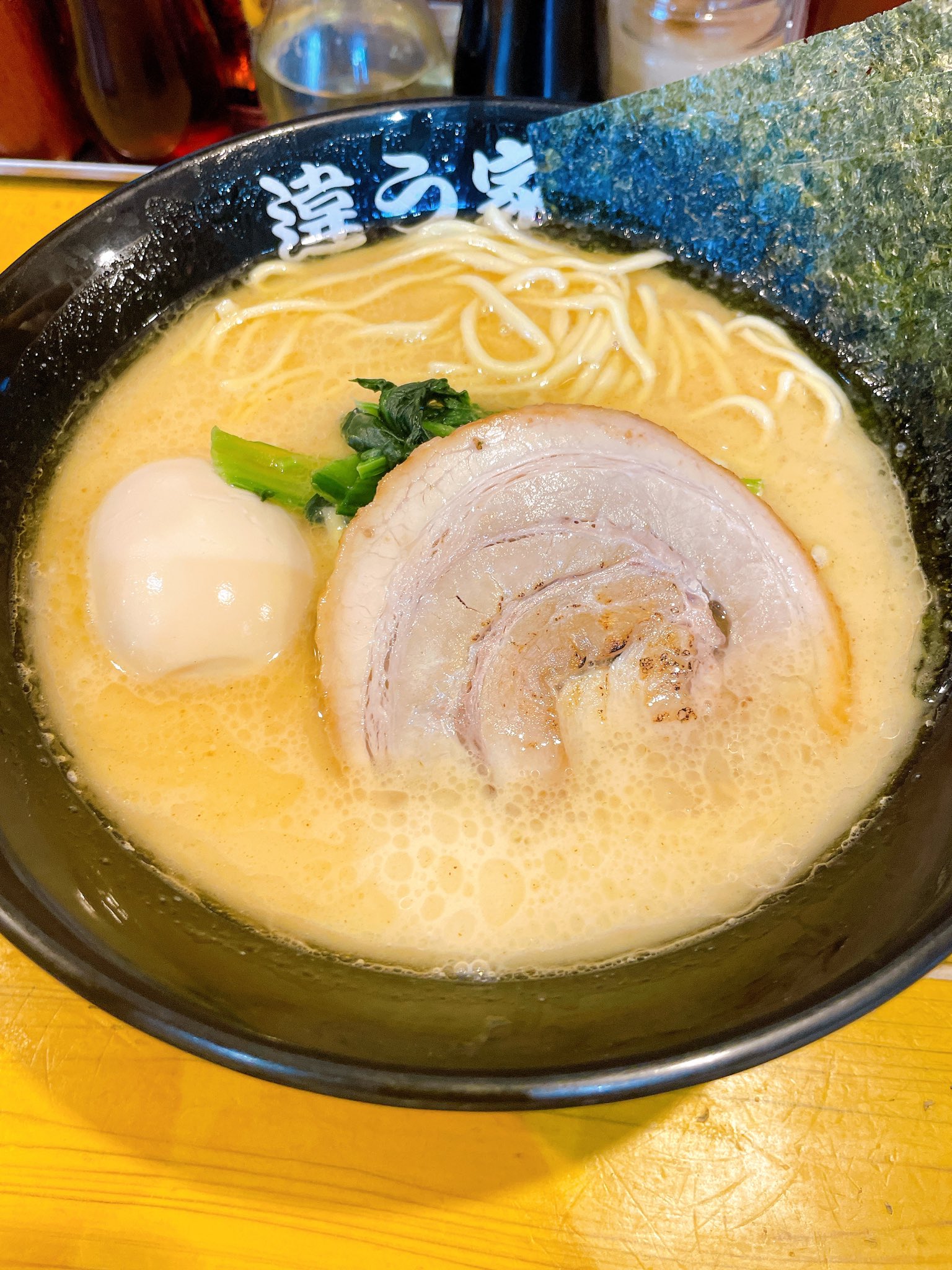 だびで 顔面国宝 なんか免疫力が下がってる気がしたから家系ラーメン 初めて家系鯛ラーメン食べたけど 良かった W 最近昼活ラーメンしすぎてる 高田馬場 ラーメン 家系ラーメン 違う家 T Co Ugatk76ch6 Twitter