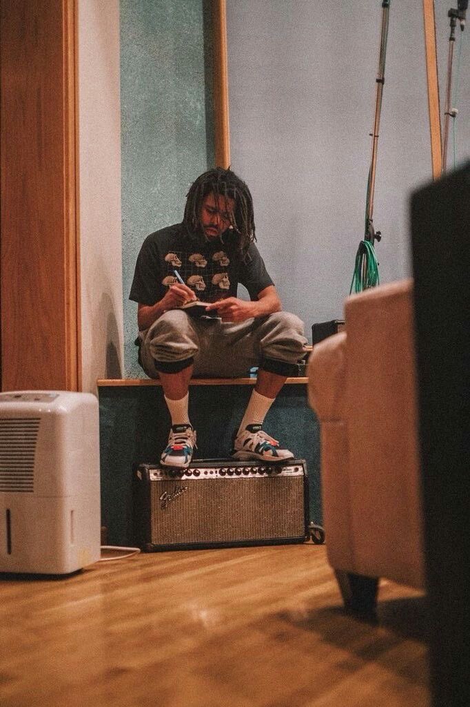 Happy birthday to J Cole 
