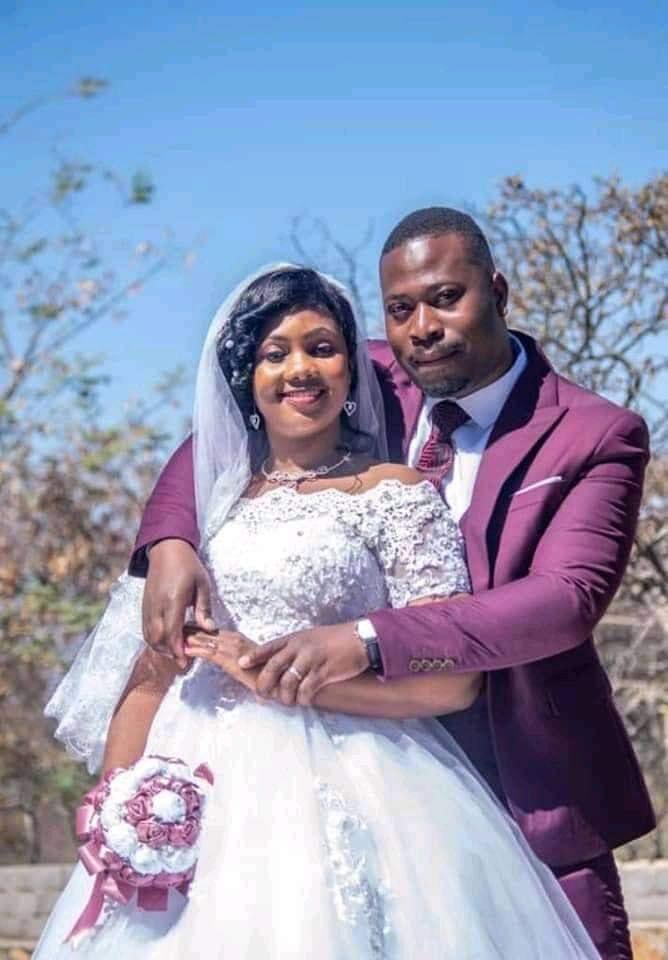 AdvoBarryRoux's tweet photo. Madoda https://t.co/yVauIbCGjV