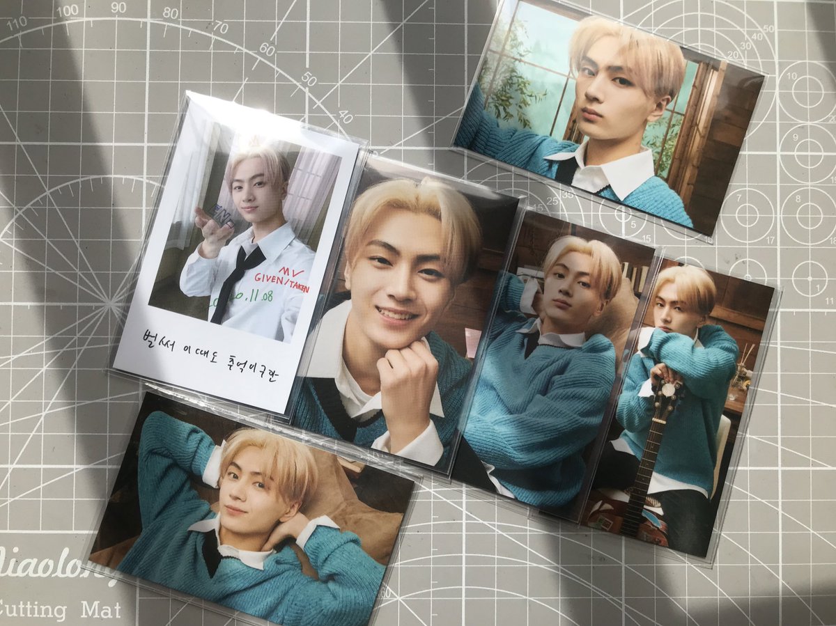 0297haulz's tweet photo. ❕. . . #queen_mails
jay en connect trading cards came home !! thank you so much @snwulabels for the smooth and fast transaction. super pogi ! 🤍
#SNWULabelsFeedbacks
🔗https://t.co/sskVZy4y3y https://t.co/0MUX4AIImy