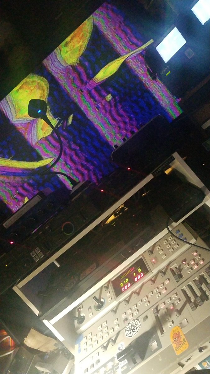 _tesseractive_'s tweet photo. Streaming
https://t.co/x6INeCx3rP https://t.co/OYs78AmNPP