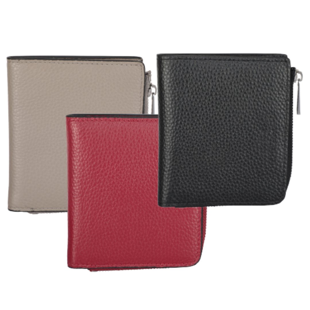BaggaryS's tweet photo. Shop Now: https://t.co/zmbBCpNc6D
.
#OnlineShopping #PureLeather #wallet #leatherbag #BuyBagsOnline #WomenBag #leatherbagshop #handbag #laptopbag #clutch #purses #trendy #bagaddict #fashion #leather #clutch #shopping https://t.co/Uu1Hd5XTED