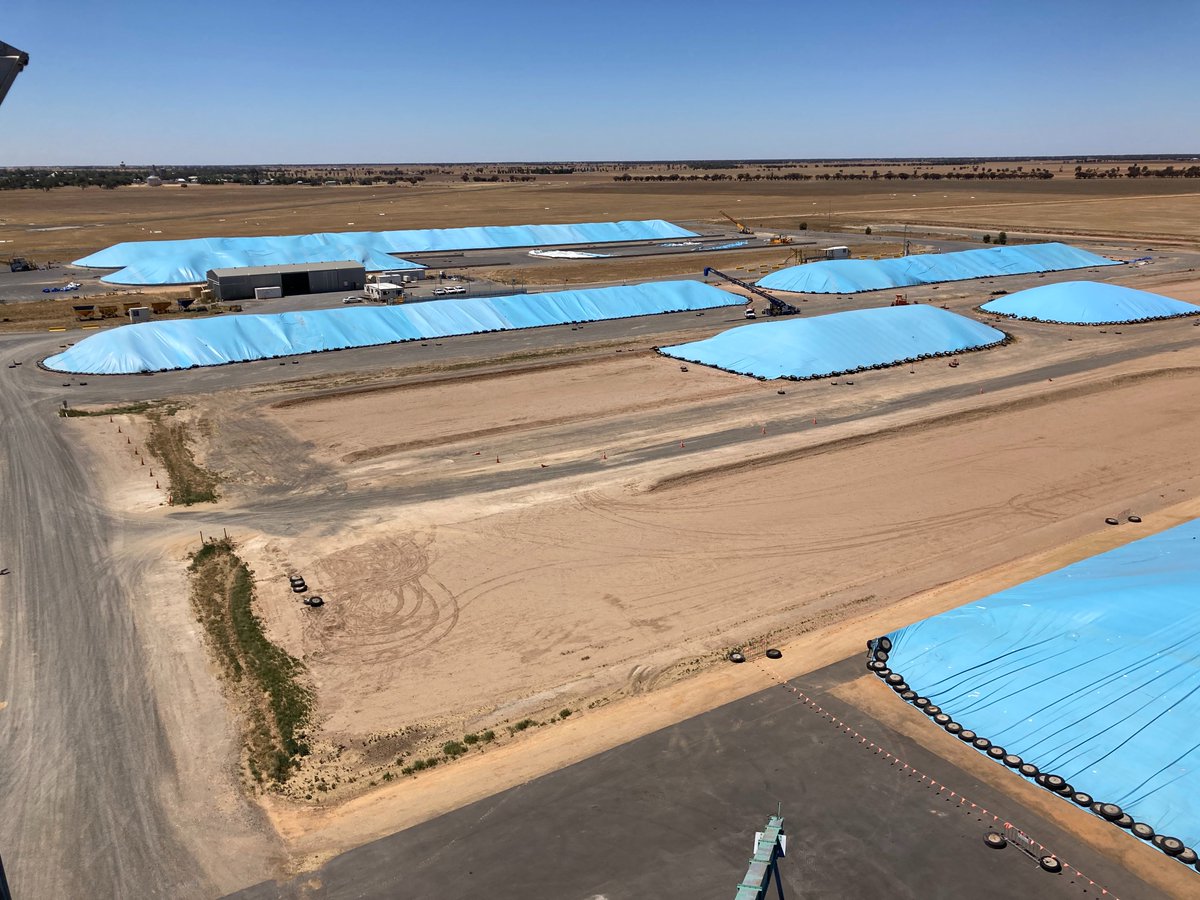 CargillAUS's tweet image. Closing the week off on a good note
#harvest completed at our #grainflow site at Birchip, Vic
#grains #agtwitter