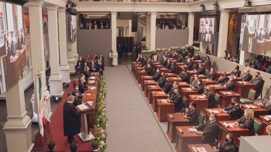 zulemamtzs's tweet photo. Reconozco y felicito al Magistrado Ricardo Sodi Cuellar (@MagdoSodi), por el gran trabajo que realiza al frente del @PJEdomex y por la presentación del #SegundoInformeSodi, un recuento de los logros y buenos resultados que benefician a la sociedad mexiquense. ¡Enhorabuena! https://t.co/0cBKey2akn