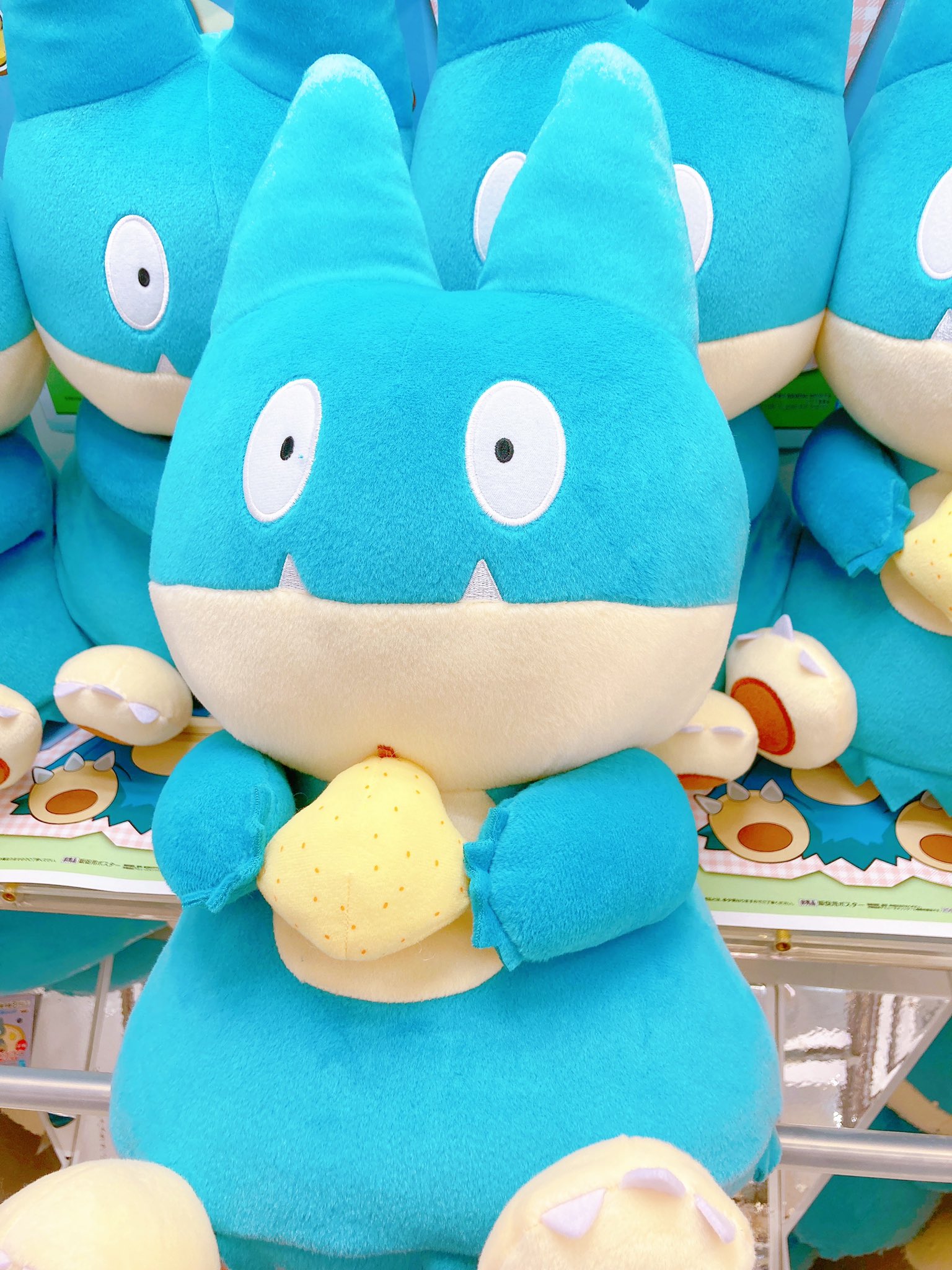 Twitter এ セガ今福 新景品入荷情報 こんにちは ポケットモンスター もぐもぐタイム めちゃでかゴンベぬいぐるみ ポケットモンスター つれてってでっかいぬいぐるみ ナエトル パチリス が入荷致しました きのみをたべてるゴンベと連れて行って欲しそうに