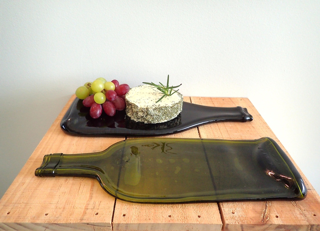 upcycled_bottle's tweet photo. It's easy to open a bottle of wine. But did you know that it's almost as easy to whip up a cheese board (you'll have one kind of cheese or dip in your fridge, right?).
Click https://t.co/G55DWz5oij
#winelove #wineoclock #winelife #winenight #nightwithfriends #eveningwithfriends https://t.co/2tH88yjrxp
