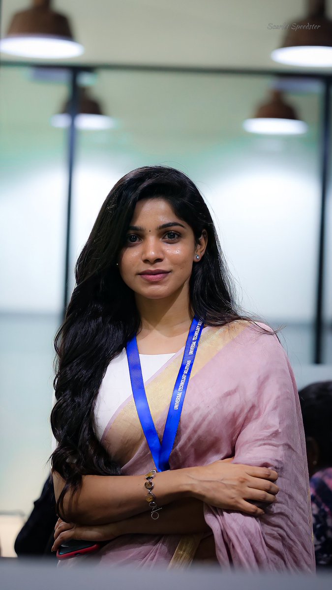 shalini_Twetz's tweet image. Happy Birthday #Subbu...@divyabarti2801 . Waiting for your upcoming movies.  #HBDDivyaBharathi #DivyaBharathi #Bachelor