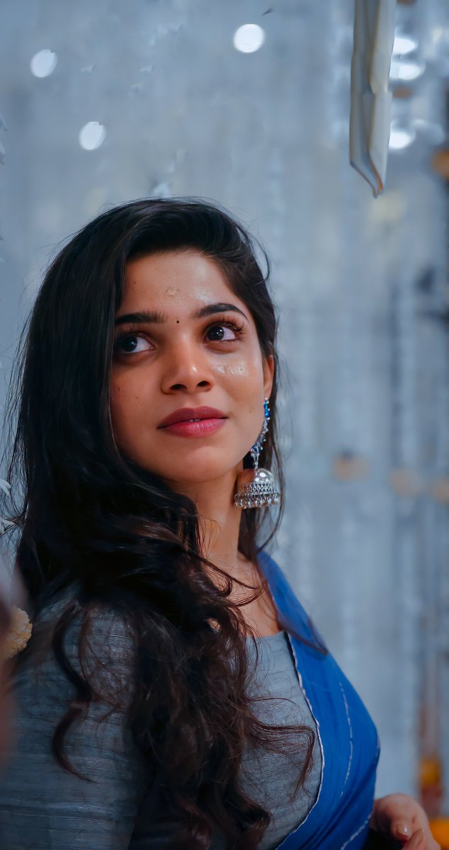shalini_Twetz's tweet image. Happy Birthday #Subbu...@divyabarti2801 . Waiting for your upcoming movies.  #HBDDivyaBharathi #DivyaBharathi #Bachelor