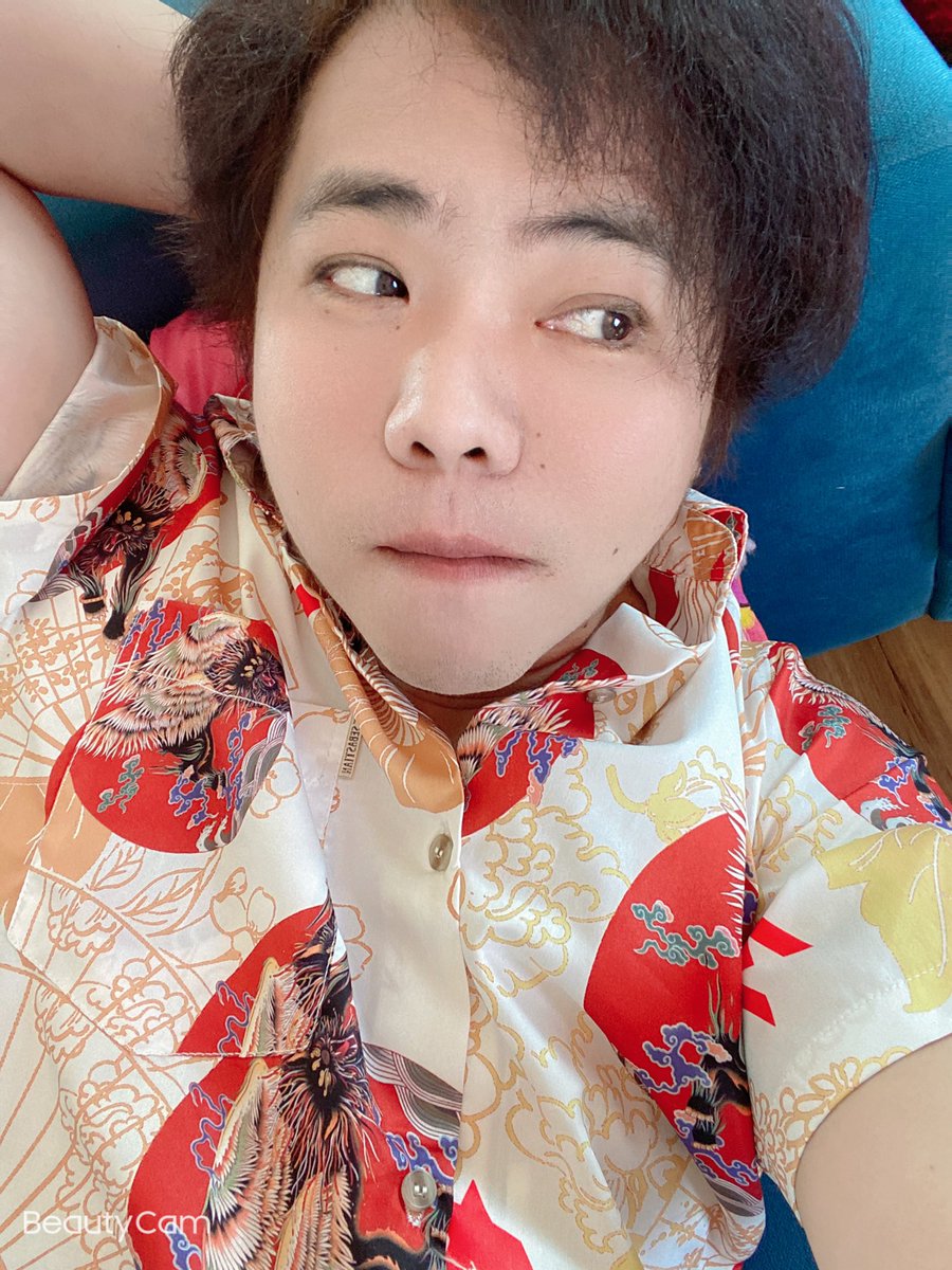 เดือนที่แล้ว 72 ผ่านปีใหม่มาแพร๊บเดียว ตรุ่ 78 😑😑😑 เวรรรร ล่ะ