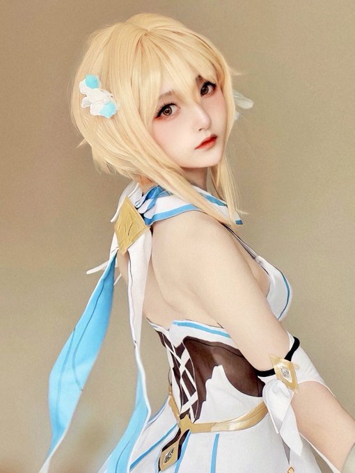 コスプレイヤーしょこらのTwitter画像21