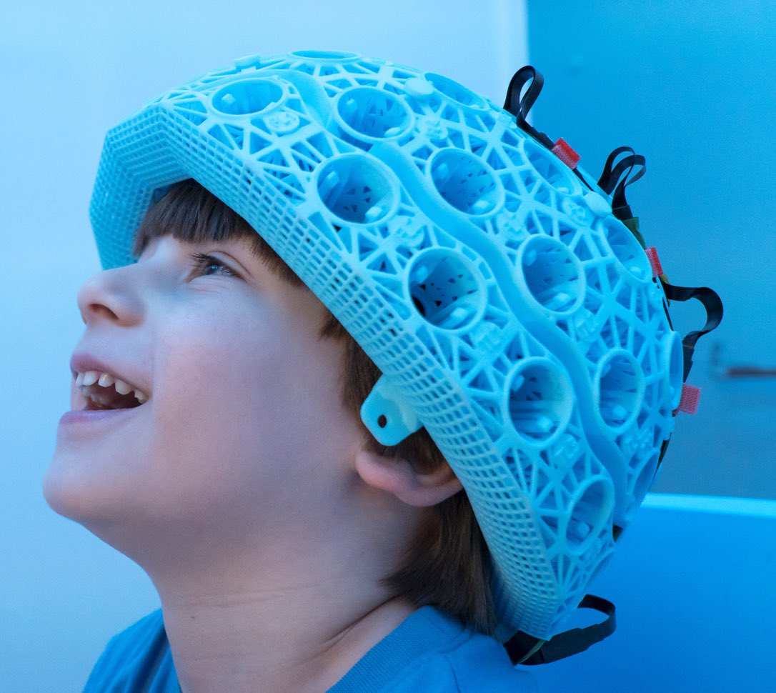 UoN_MEG's tweet photo. 🚨Calling all baby scientists!🚨The MEG group at the Sir Peter Mansfield Imaging Centre, University of Nottingham, invites  babies under 15-months and their parents to take part in our development program. Please get in touch if interested and share and RT! https://t.co/5jJnn780HO