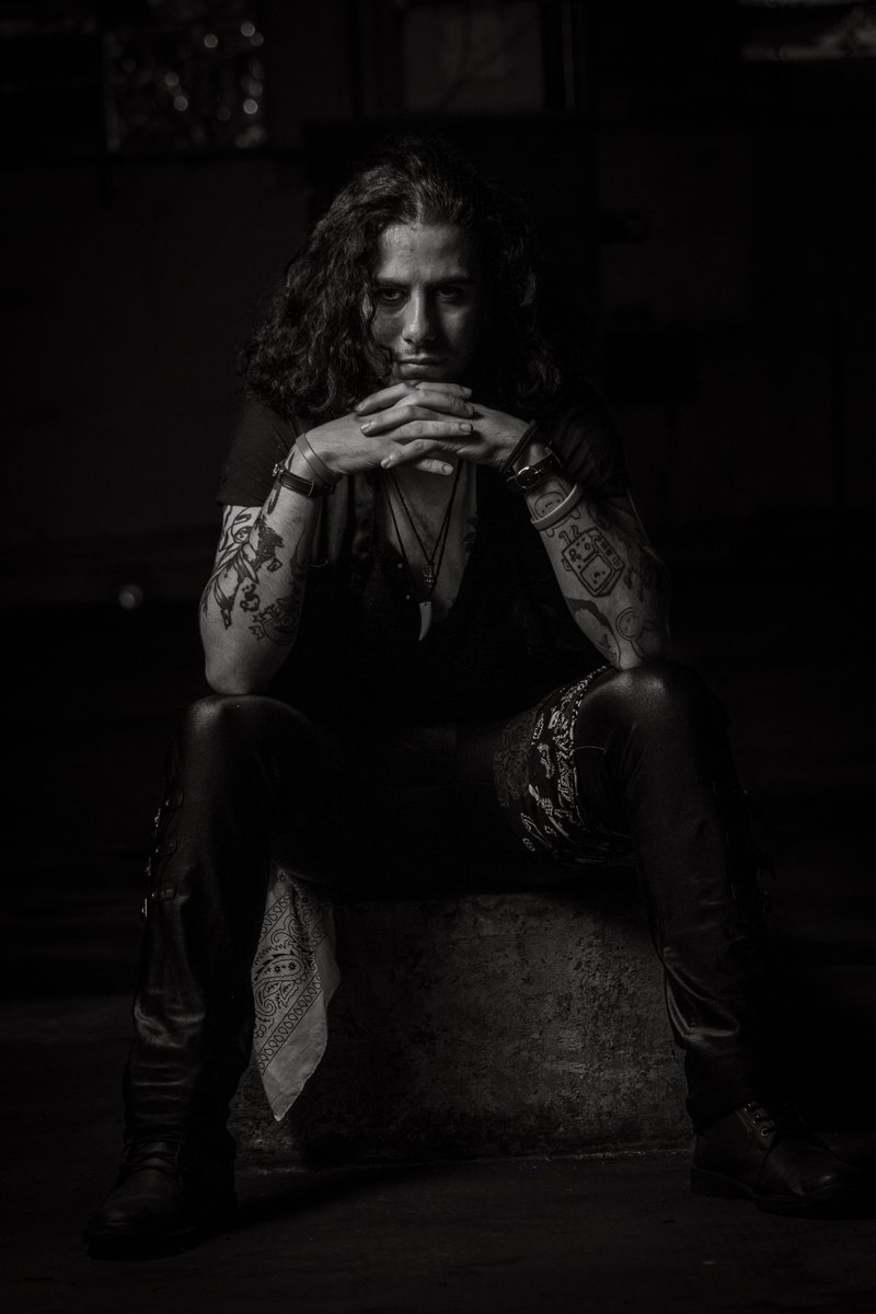 GildecyRachel's tweet photo. #photo #foto #moda #model #estilo #style #preto-e-branco #blackandwhite #show #tattoo #tatuagens #dark #darkstyle #yeah #fotografia #photography #SP #saopaulo https://t.co/l9SOfRnOOc