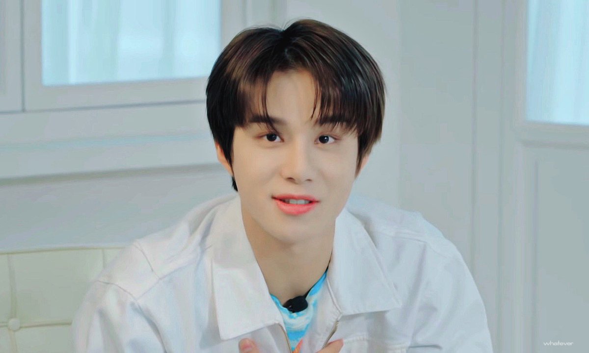 ᴡʜᴀᴛᴇᴠᴇʀ tweet media