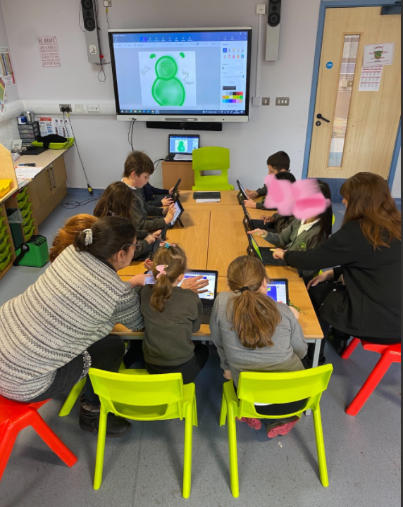 OrchardManorSch's tweet photo. The next generation of digital artists in our very own classrooms! Have a look at these pictures from Lime class - they are so good and have such great colours! #digitalart #computerliterate #learning #digitalage #futurestars https://t.co/MDkfhGrbNb