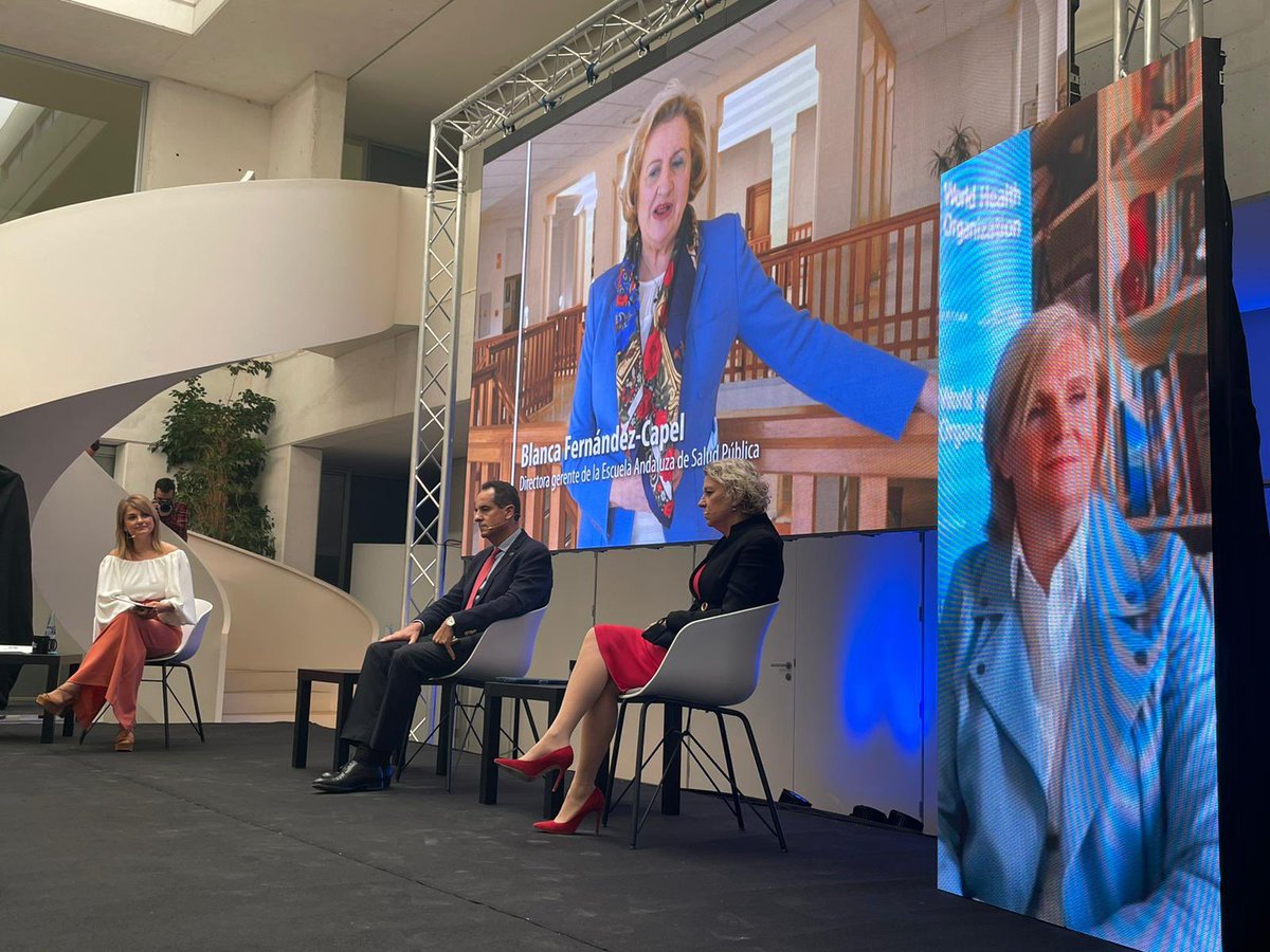 Domca_Spain's tweet photo. Estamos asistiendo al foro @GranadaConect , que tiene lugar en @FundacionPTS cuyo objetivo es situar a Granada como referente en el ámbito de la #salud y crear sinergias con áreas de #innovacion y #Tecnologia. Desde #domca continuamos con nuestro compromiso con #nutricionysalud https://t.co/YkAAW03ReD