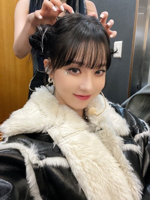 WINTEOKlM's tweet photo. What do you think of my buns? Do I look as cute as Pucca?😉 https://t.co/KuWPAuK5hw