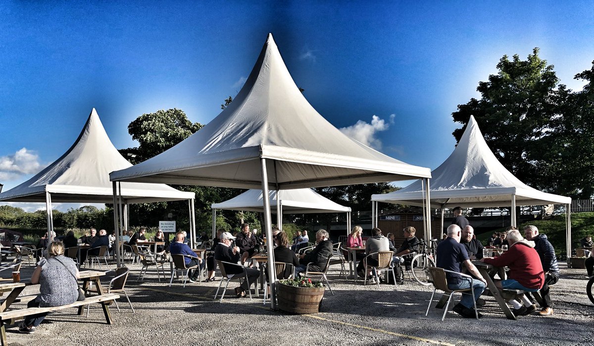 OwdNellsTavern's tweet photo. Relaxation of COVID rules sees us taking your COVID safety importantly. We remain vigilant, sanitiser points, table spacing, cleaning regimes in place, if you wish to wear a mask, fine. Our cutlery is individually wrapped &amp; our menus disposable. Heated outdoor eating &amp; drinking https://t.co/CW2jNy0Fhm