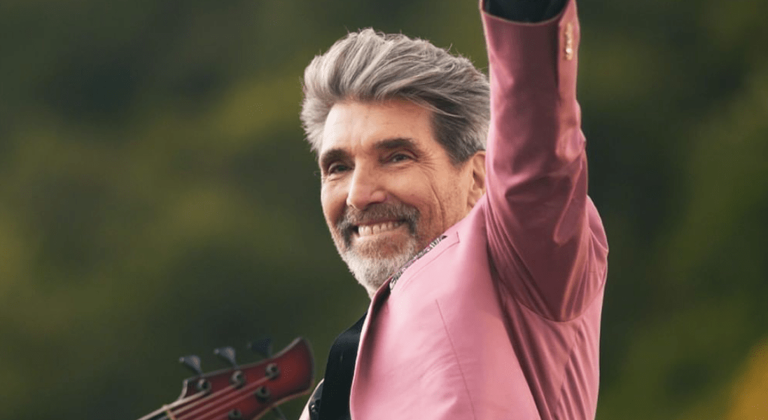 lopezdoriga's tweet photo. #Ampliación Durante los primeros minutos de este viernes se confirmó la muerte del cantante Diego Verdaguer.

Mi pésame a su esposa, familiares, amigos y seguidores. Descanse en paz.

https://t.co/X6Zcyl19Lp https://t.co/DpsfDouS1K