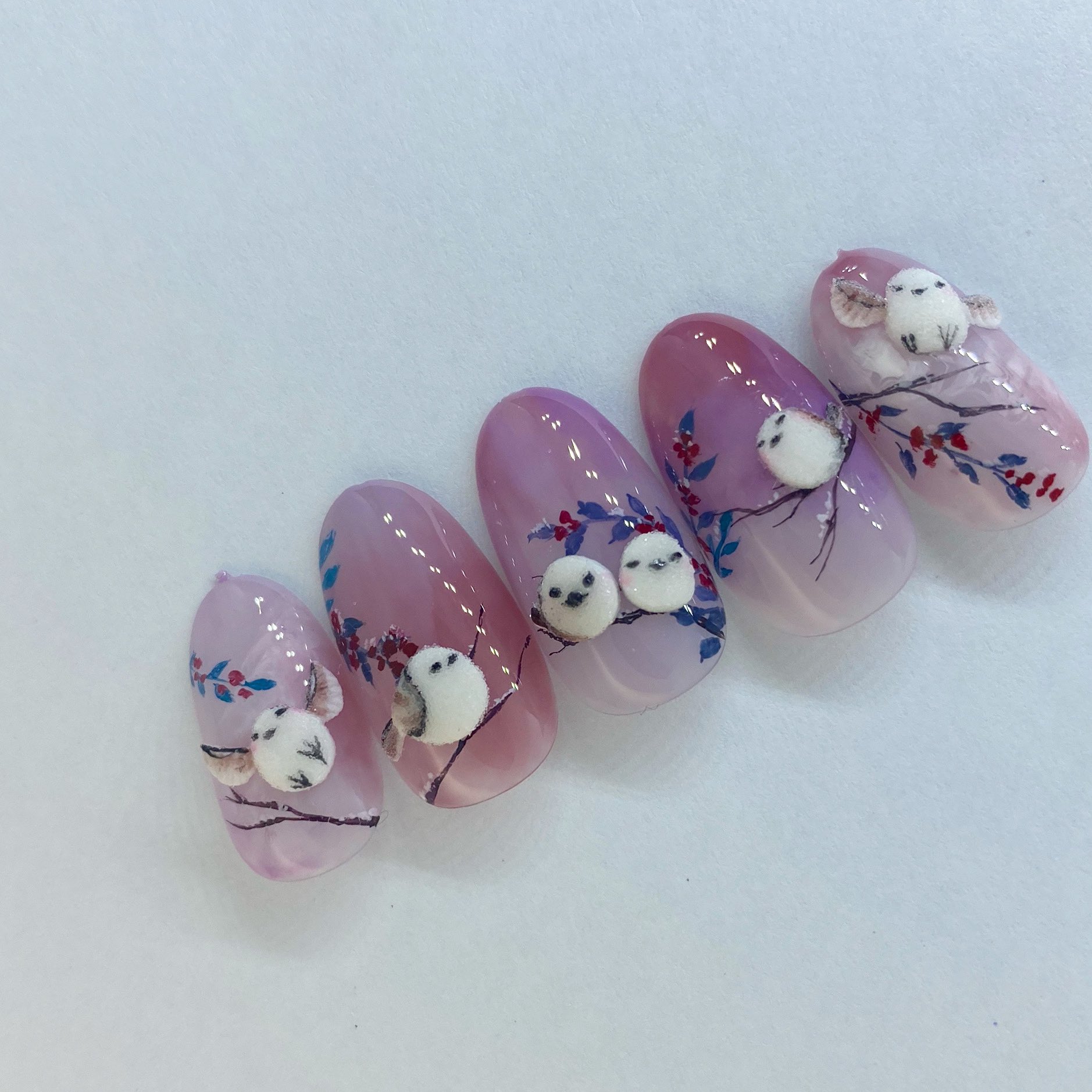 まい シマエナガ 鳥って可愛いなぁ 作成していて癒されました 明日お客様のお爪に ジェルネイル キャラクターネイル 癒しネイル T Co S9umkw1xuy Twitter