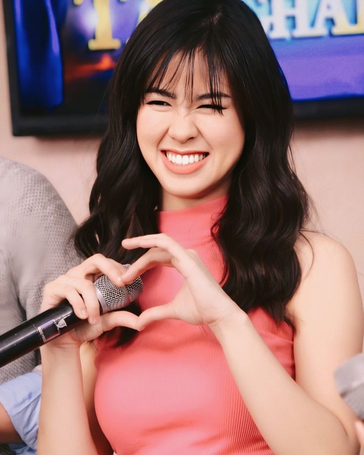 Napaka ganda mo < 3

 #KissesDelavin