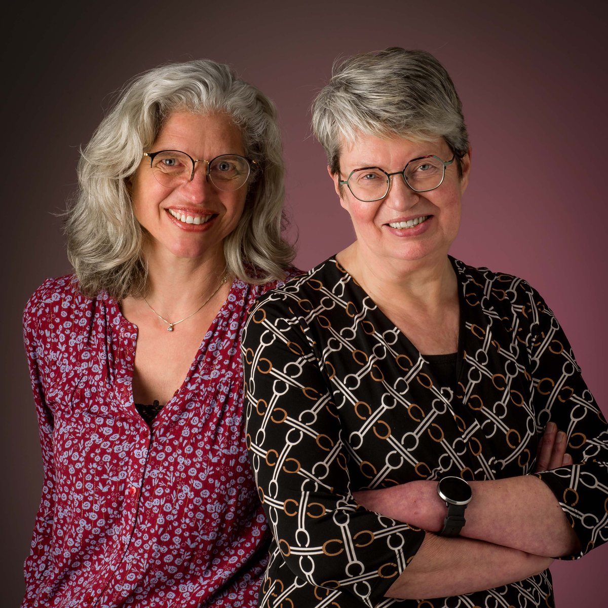 Op de dag van de liefde – 14 februari – geeft Anneke Schellens, directeur-bestuurder van Bibliotheek De Kempen het stokje door aan Irene Helderman. Samen blikken ze terug én kijken ze vooruit: 
bibliotheekdekempen.nl/actueel/nieuws…