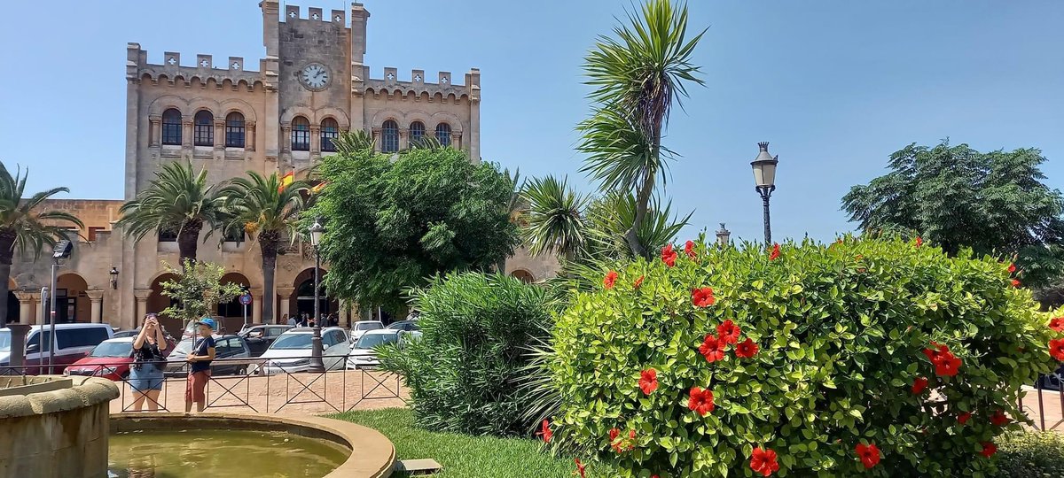 TravelPP_Expert's tweet photo. 🪁Wkręć się w zwiedzanie na wakacjach. Atrakcje czekają podczas #wycieczek fakultatywnych! Tylko do końca stycznia zakupisz je z rabatem -30% na sezon #Lato2022. Polecamy na Minorce: 🌞Wycieczka do portu Mahon i degustacja ginu. 🌞Citadella i El Toro. Więcej tui@travelpp.pl. https://t.co/GVtCL3iSCo