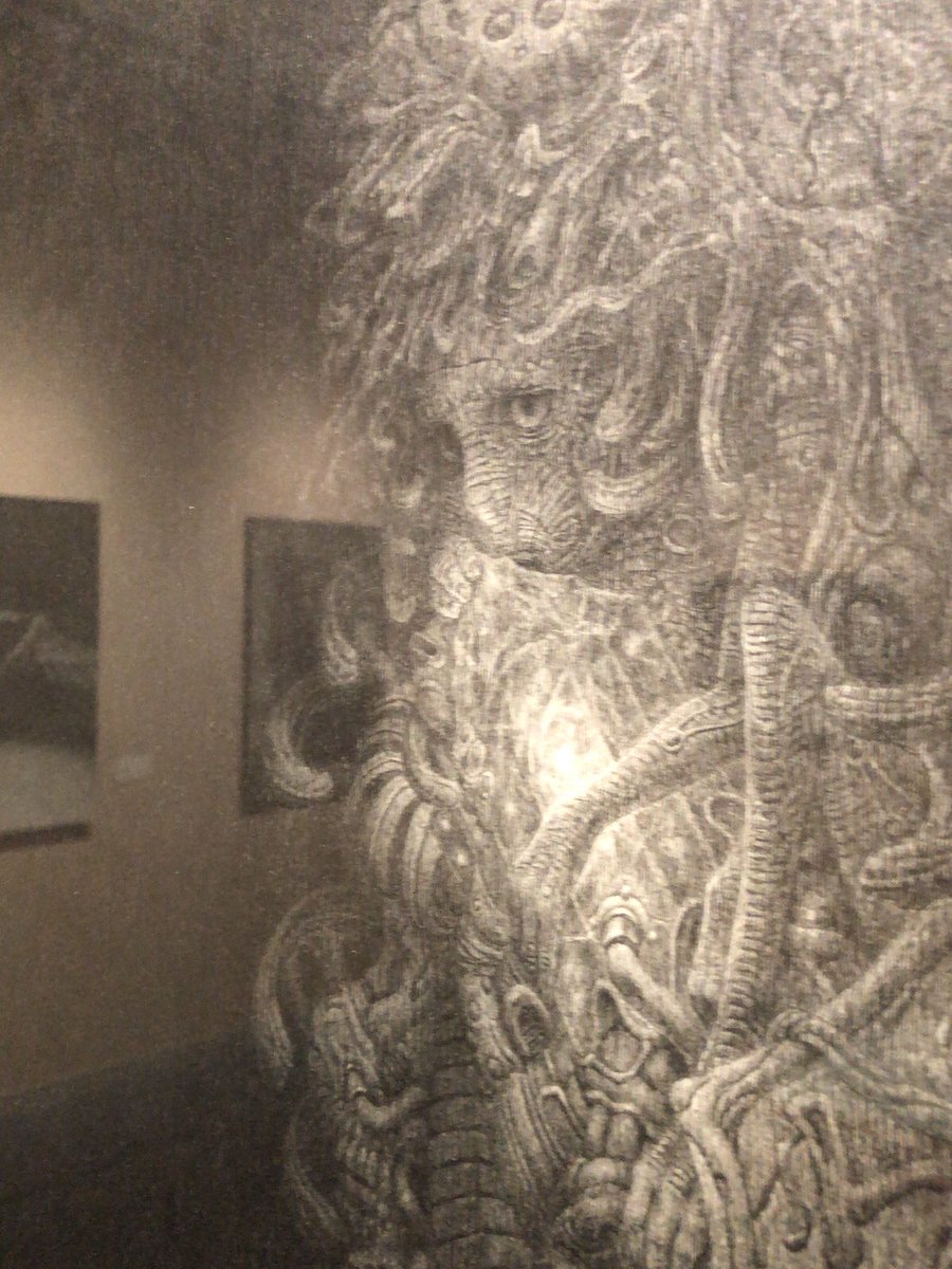 土田圭介 鉛筆画展に行ってきた。
とてもかっこよかった。 
