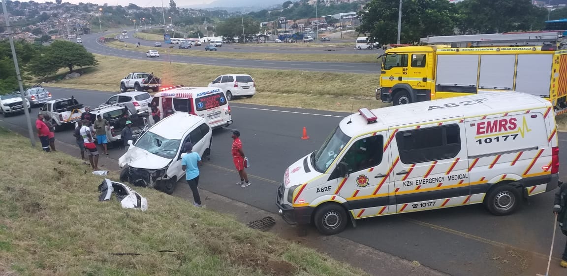 _ArriveAlive's tweet photo. E-Hailing driver killed in Besters https://t.co/97nINARJxF
#ArriveAlive #DriverKilled #ReactionUnitSouthAfrica https://t.co/LV79R2d7wA