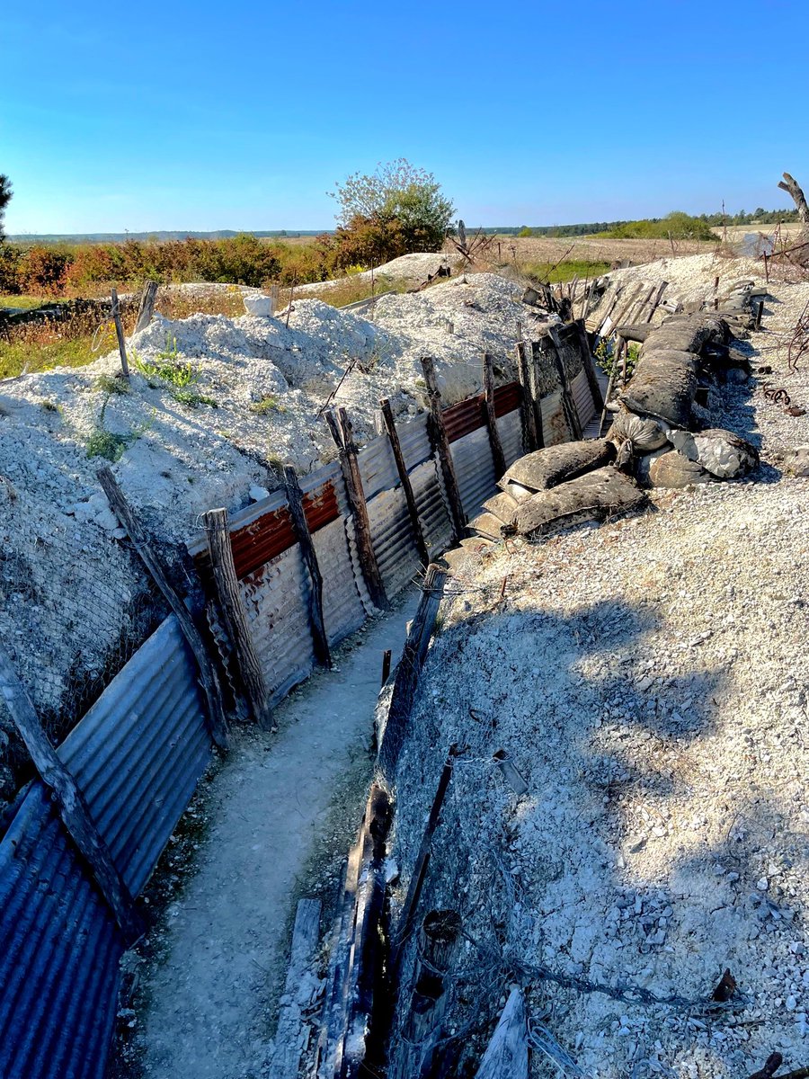 Ri315e's tweet image. #frontlinefriday 
Where are we today?