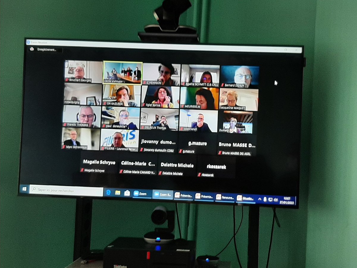 Hier, réunion du Conseil territorial de santé du Pas-de-Calais   au programme : Situation sanitaire, SEGUR Investissement, DAC, PTSM, présentation projets initiatives locales. Merci à la présidente et membres pour leurs mobilisations.
