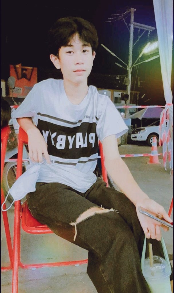 Def89925018's tweet photo. ทักมาคุยกันหน่อย🖤🥺 https://t.co/y26F235UXc