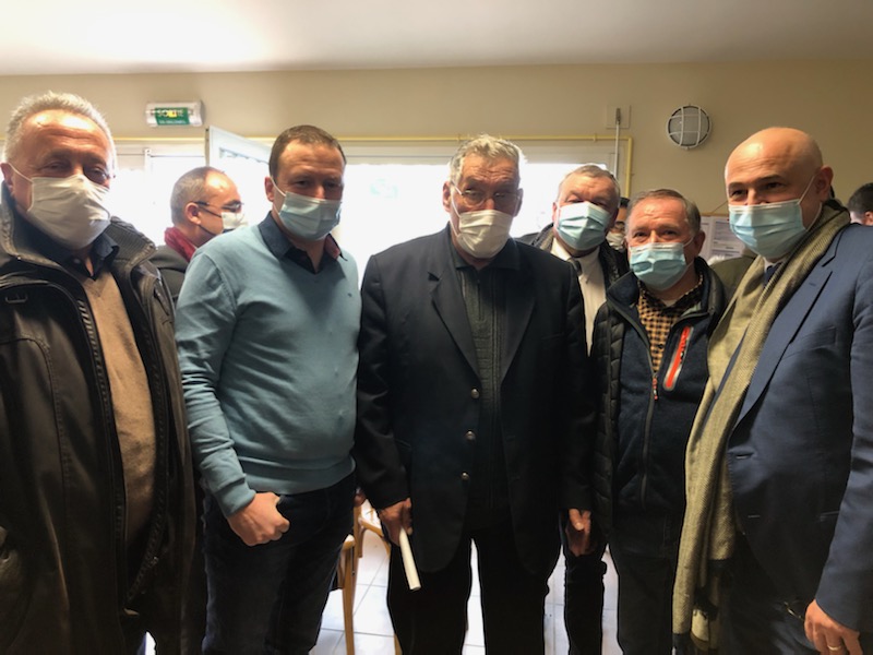 MpnMsa's tweet photo. ➡️En visite dans le #Tarn (27/01), Laurent Pietraszewski, Secrétaire d'État chargé des retraites et de la santé au travail a souligné la qualité du travail de la #MSA quant à la mise en œuvre de la Loi Chassaigne (volets 1 et 2).
@dile_jean et Éric Dalle, Président et DG #MSAMPN https://t.co/DUlxmZFDA4