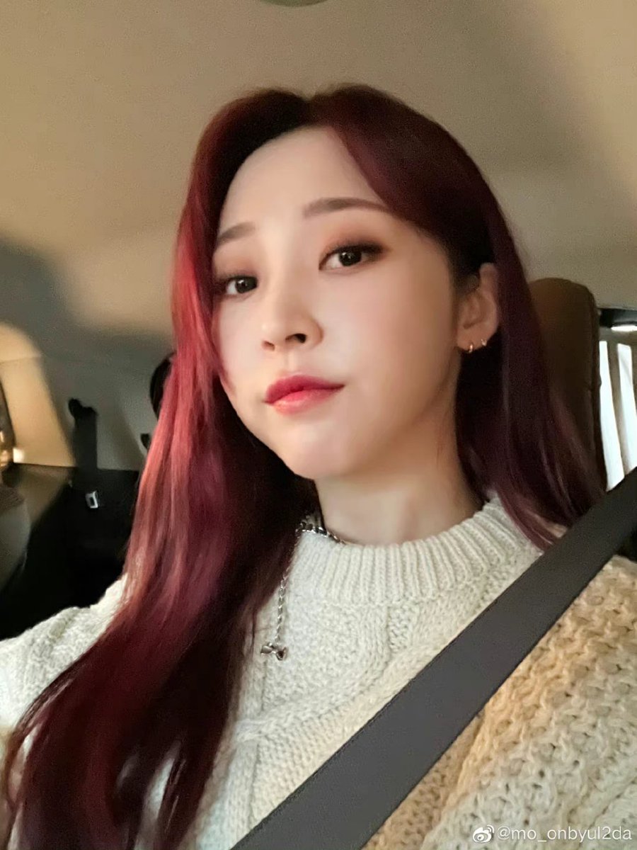 lunaestreIIad0s's tweet photo. [Moonbyul weibo]

What are you doing?

https://t.co/7chQxLHZtq

#MAMAMOO #MOONBYUL
#마마무 #문별
@RBW_MAMAMOO https://t.co/vdQnb1cZpG