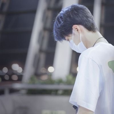 Sglol_'s tweet photo. 🍒(🍨เธรดรวมรูปพี่ป๋อผมฟ้า💙)𓈒𓂂𓏸❔
🍦*◞ 💒♡เพราะว่าลูกไม่ยอมกลับมาทำอีก แม่คนนี้เลยไม่มูฟ 🎂 ⁺◦ 🍨 ᯤ https://t.co/7Ix8r595QX