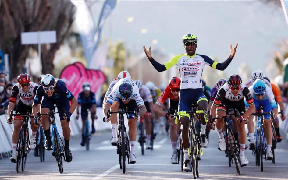 huys_laurens's tweet photo. My thursday in 2 pictures.. Hard day at work for my teammate @GrmayeBiniam. Super happy he finished it off! 

What a way to start the season! 😍😍😍😍

@IntermarcheWG https://t.co/cAqn4iGByx