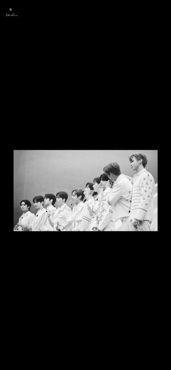 워너원작업실✨ tweet media