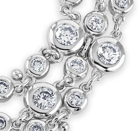 MandCoJewellers's tweet photo. And just because you can never have enough sparkle...

A beautiful bracelet for the end of the week.

#fridayfinery #luxuryjewellery   #jewelleryonline https://t.co/NDGlpGE37i