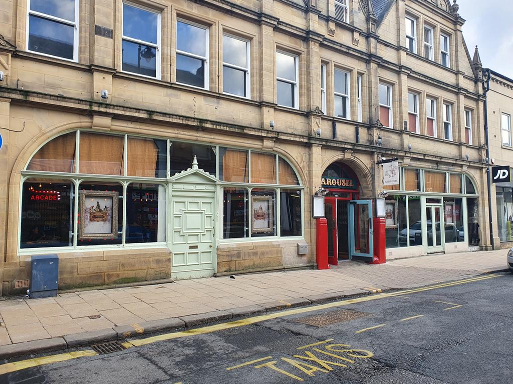 VHuddersfield's tweet photo. Carousel, the new Bar &amp; Games venue is now open for drinks, food &amp; games. Find them and more in our Newly Opened section on https://t.co/zyfazj4lU5 https://t.co/CbQwiOlaPW