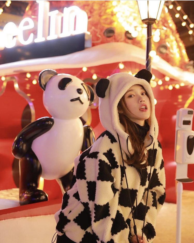 letsgo_yaning's tweet photo. 🌱中国といえばパンダだよねっ🐾🐼

 #フーヤーニン  #符雅凝 #Fuyaning https://t.co/UiC2Gbw8VC