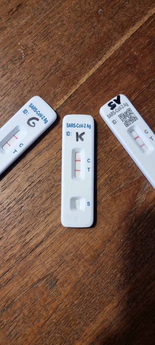 stefanvoortjes's tweet photo. @timmertwit Karig Marcel, wij hebben de luxe versie met 2 streepjes 🤣 #doejegoed #bettersafethensorry https://t.co/xJp62OyyHG