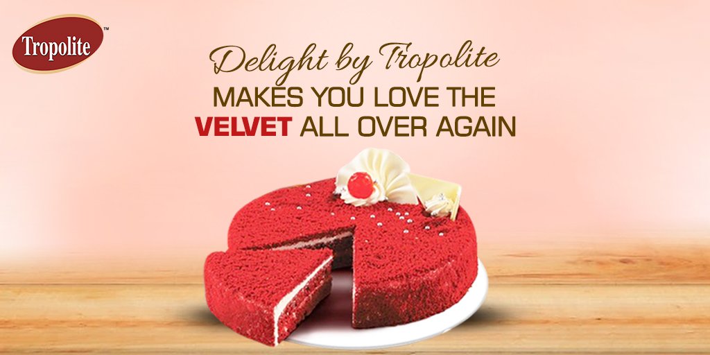 PvtFoods's tweet photo. Often called the queen of cakes, Red Velvet is known to be difficult to bake.
Why just stop at cakes? Use our red velvet mix to bake yourself a red velvet world with muffins, cookies, cupcakes, rolls, and what not!
This is available on https://t.co/u5HNIE7q0Q call - 7049400400 https://t.co/L1PcnDoe4i