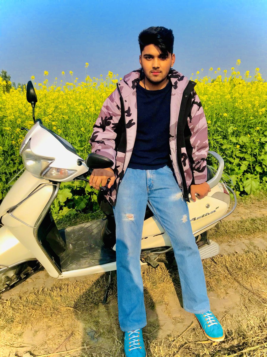 ⚠️𝗔𝗥𝗝𝗨𝗡 𝗖𝗛𝗔𝗨𝗗𝗛𝗔𝗥𝗬⚠️ (@arjun002______) on Twitter photo Jithe jaake dollar rukja chale uthe chhora jaat ka😉❣️
<a href="/__gratefulsoul/">Gunnu</a> <a href="/Ritikathakur_17/">Ritika Thakur</a> <a href="/nehadoodles/">Neha Doodles ✏️</a> Jithe jaake dollar rukja chale uthe chhora jaat ka😉❣️
<a href="/__gratefulsoul/">Gunnu</a> <a href="/Ritikathakur_17/">Ritika Thakur</a> <a href="/nehadoodles/">Neha Doodles ✏️</a>