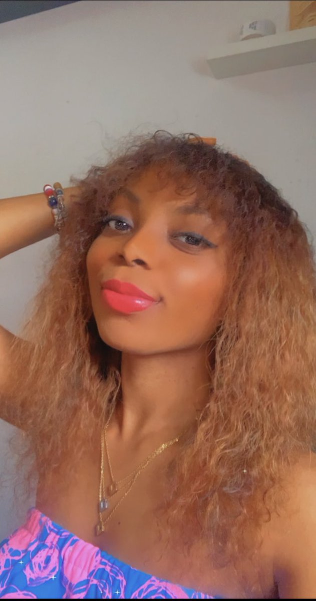 officialnedah's tweet image. Happiness is a state of mind 💕💕

 #ZeroCompetition