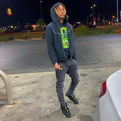 Trystan_23J's tweet photo. #NewProfilePic https://t.co/NF8aGdd0WJ