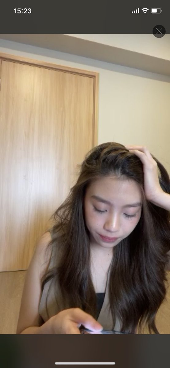 FilmKaeww's tweet photo. ทำการบ้านชู่ชู่วววว✌🏻 ขอให้เสร็จทัน 5 โมง
#KaewBNK48 #BNK48 #รู้ใช่ไหมว่ารักแก้ว https://t.co/qKAC0h9BHP